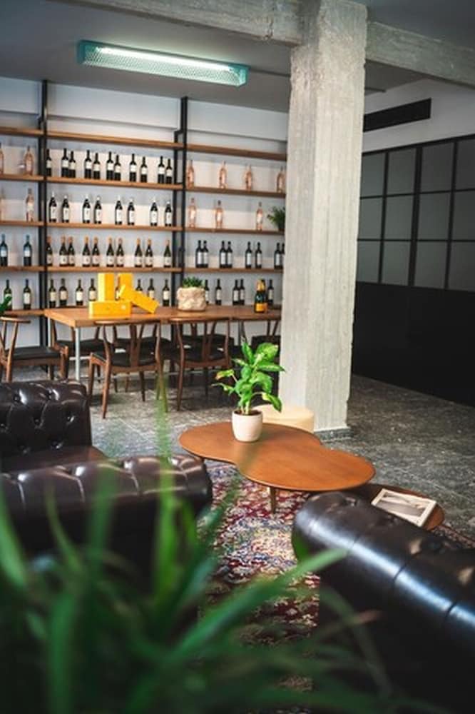 Фото Play Theatrou Athens