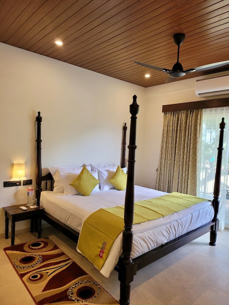 Фото Mastiff Grand La Villae Resort