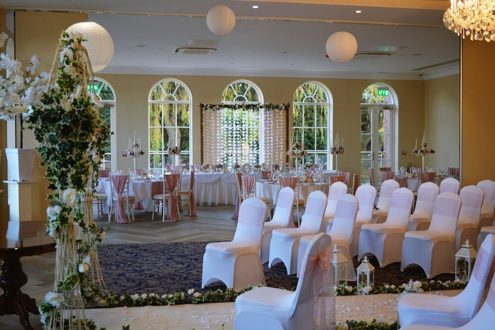 Фото Stallingborough Grange Hotel