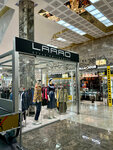 Larro (Komsomolskaya Square, 6), clothing store