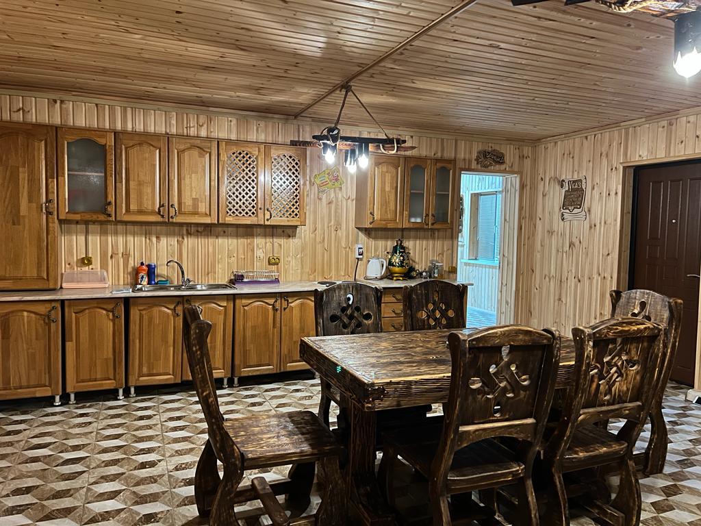 Фото Хата с краю