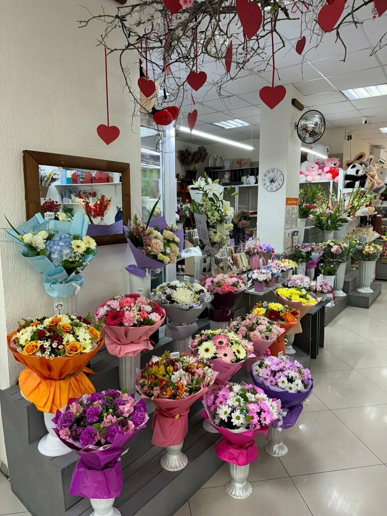 Магазин цветов КупиРоз, Геленджик, фото