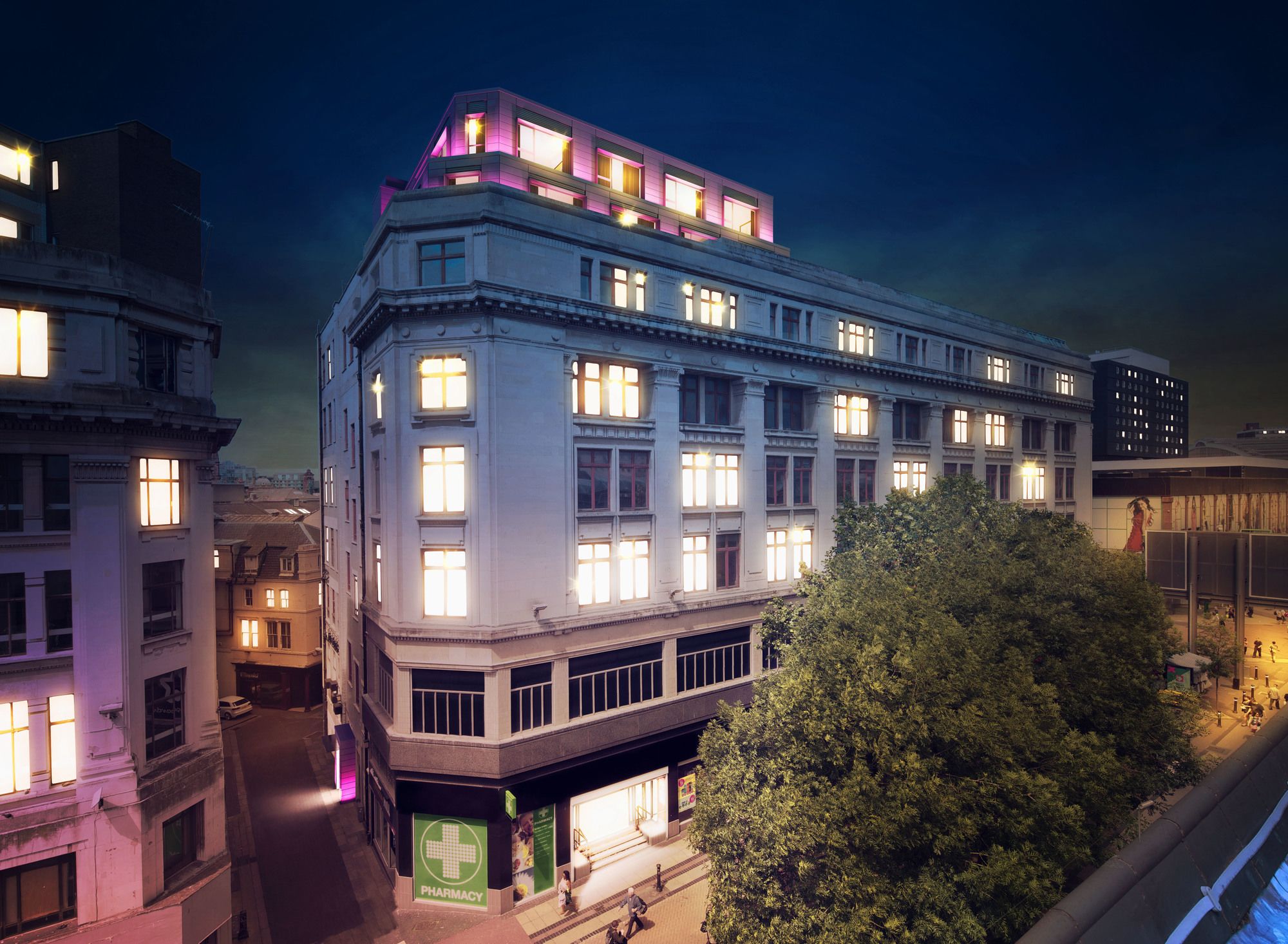 Фото отеля 1