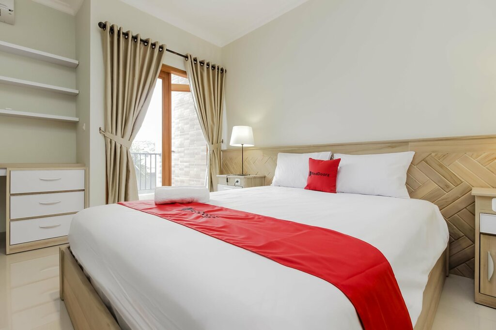 Hotel RedDoorz Premium near Ragunan Zoo 2, Jakarta, photo