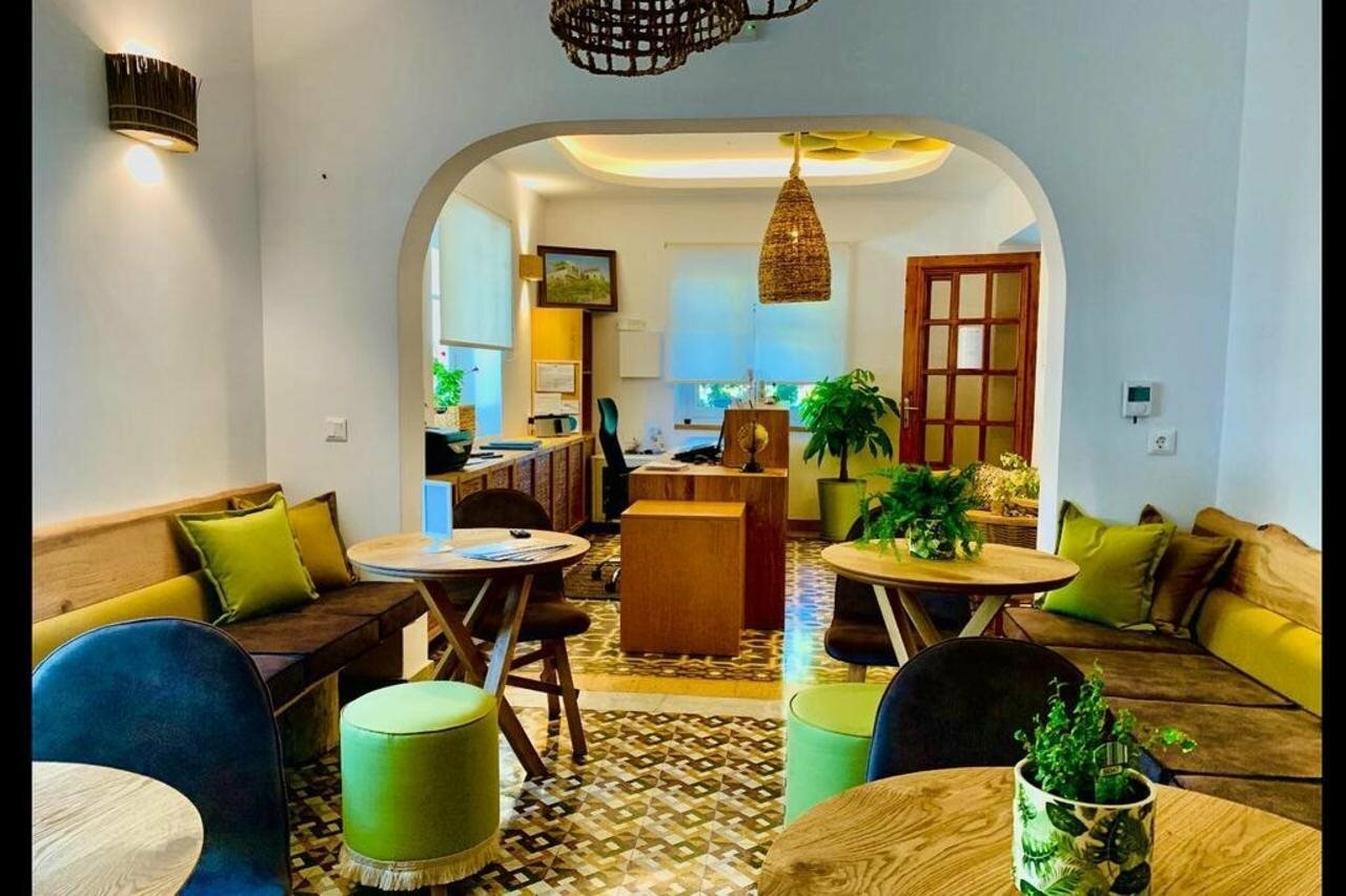 Фото Semiramis Guesthouse