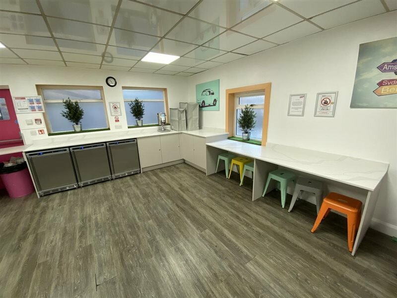 Фото Smart Russell Square Hostel