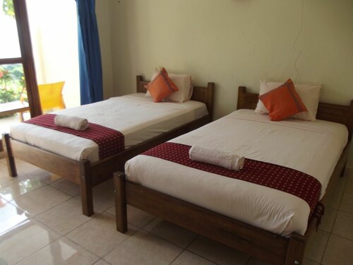 Гостиница CF Komodo Hotel