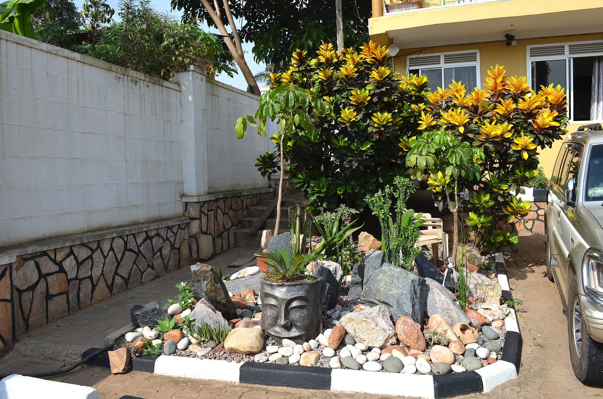 Фото Victoria Travel Hotel