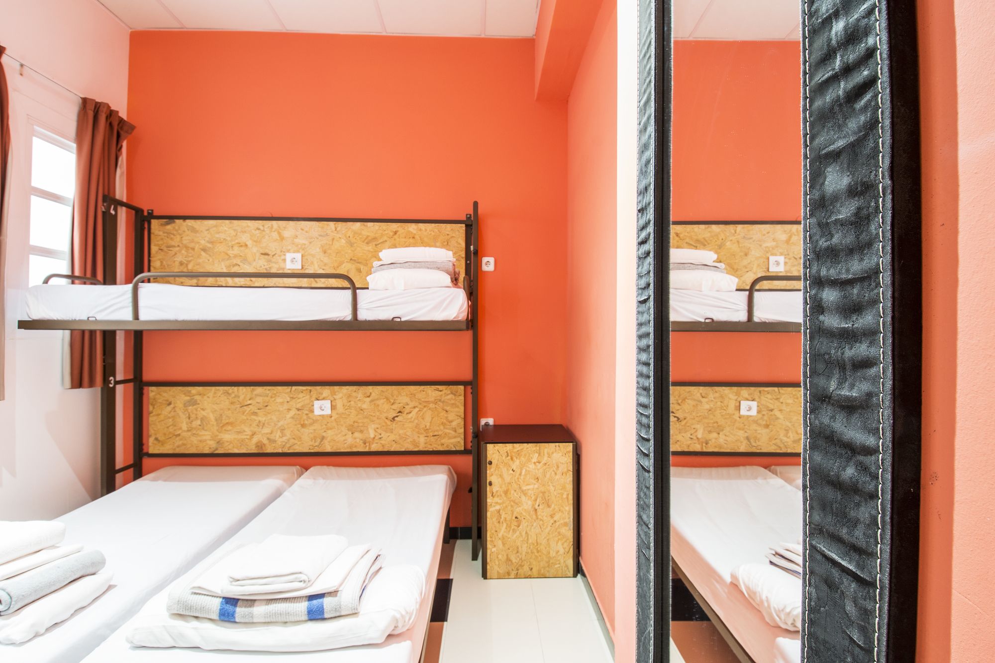 Фото Safestay Passeig de Gracia