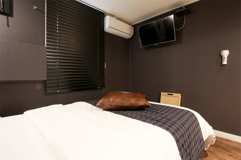 Фото Hotel Millhaus Shinchon