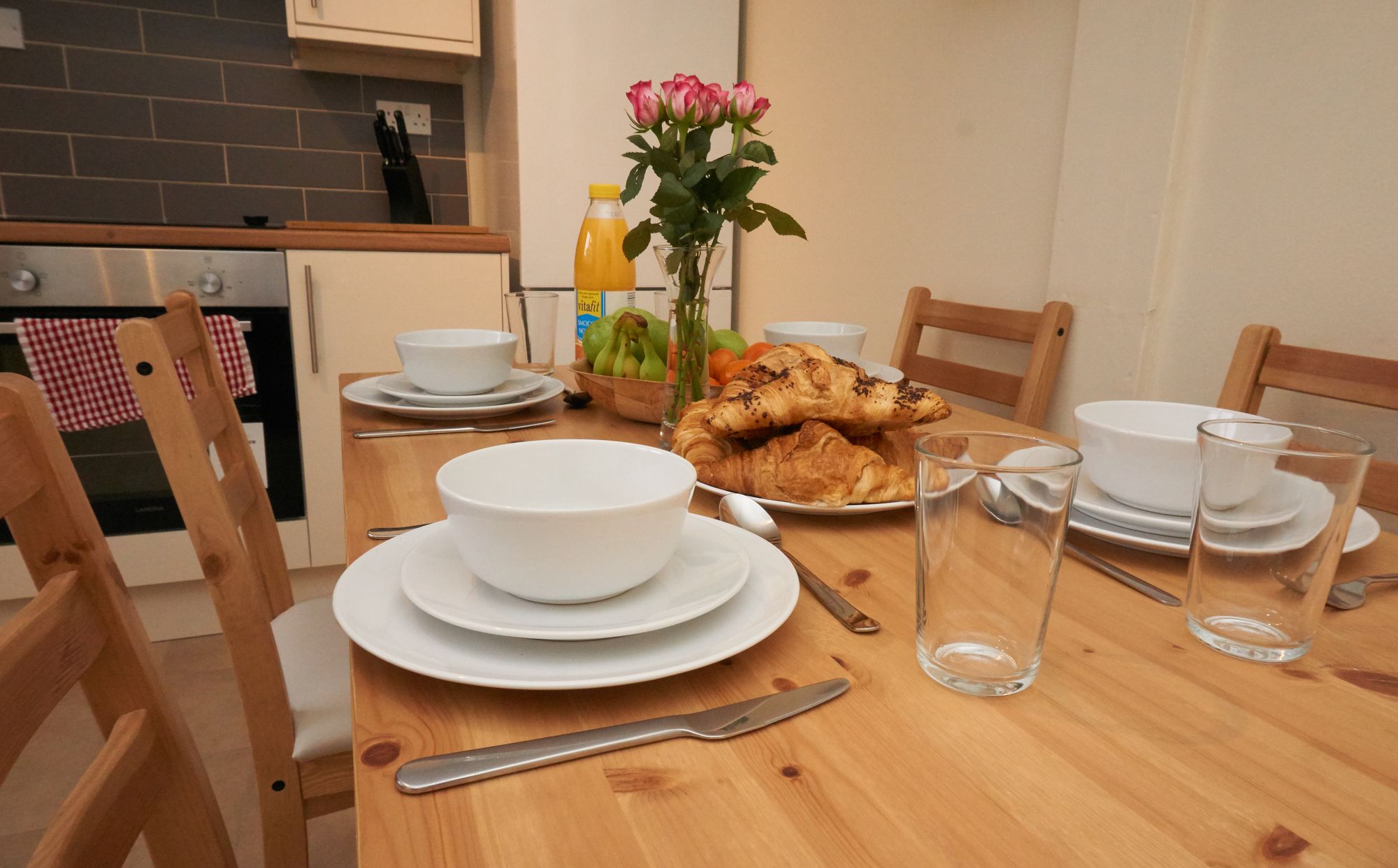 Фото Stay In Cardiff Cathay's Terrace Apartment