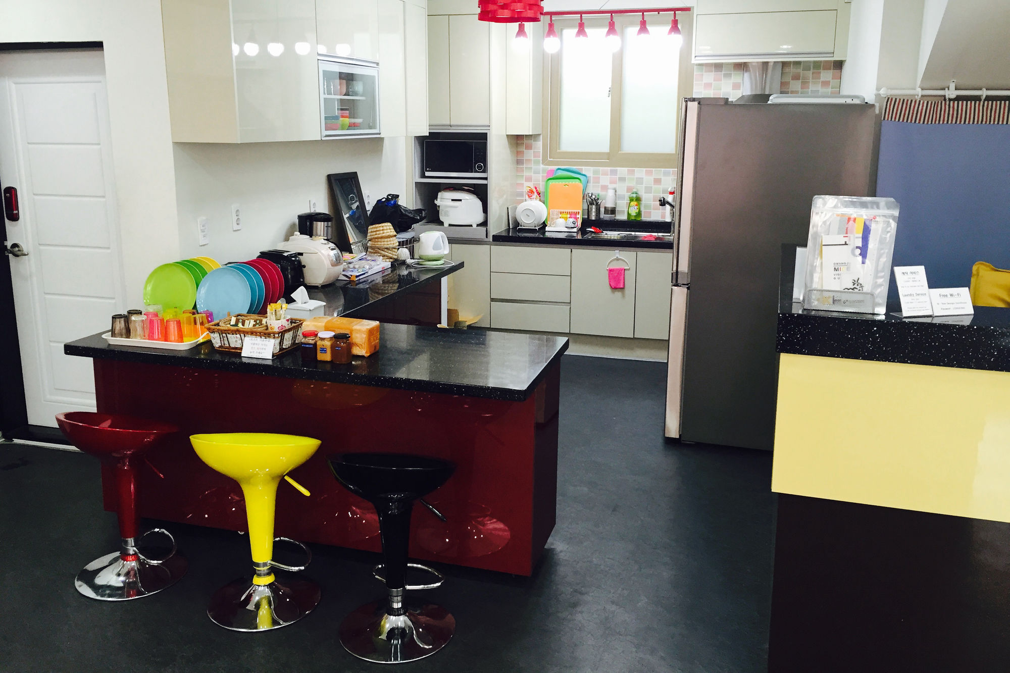 Фото New Gwangju Guesthouse