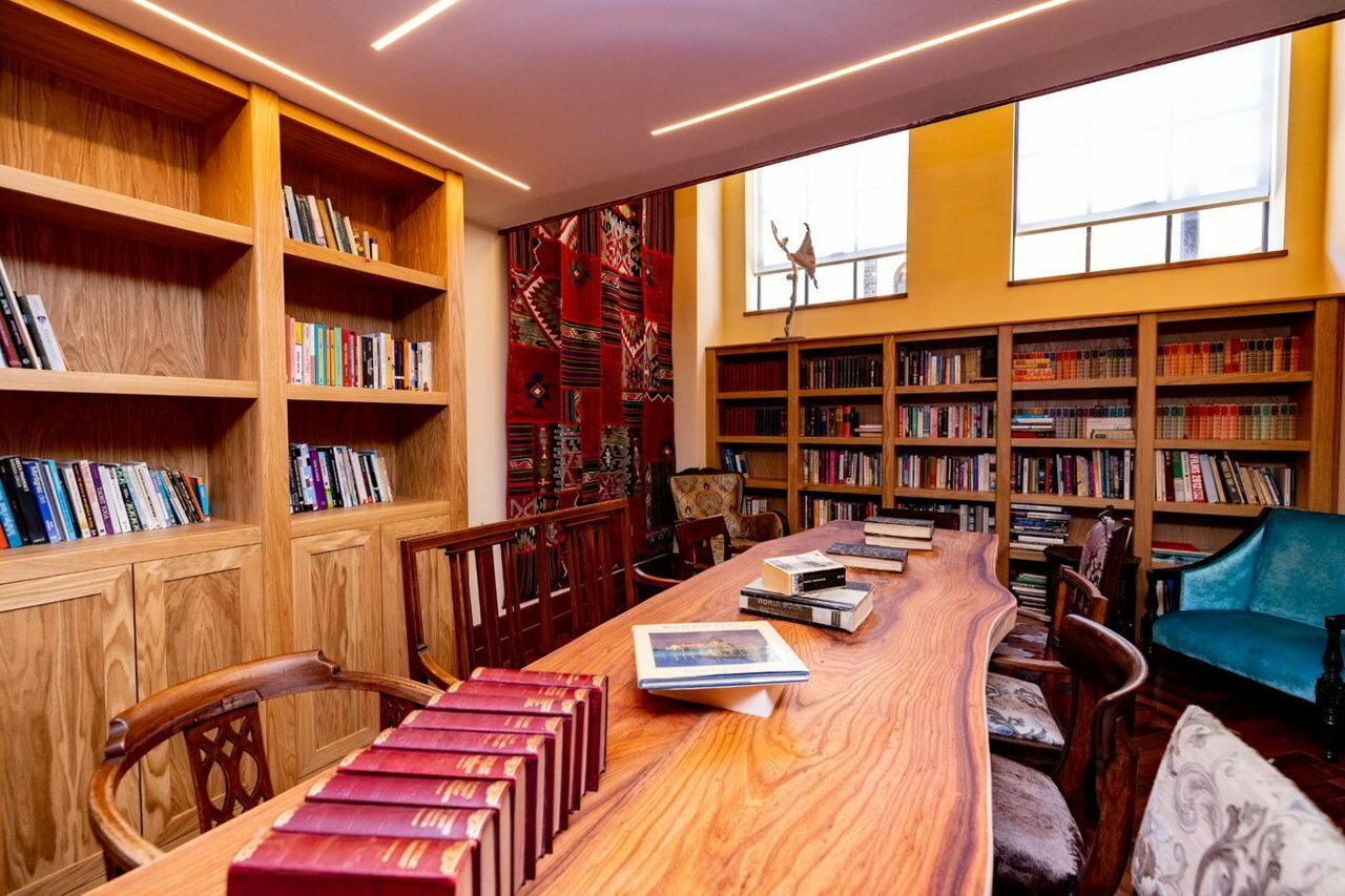 Фото Limehouse Library Hotel