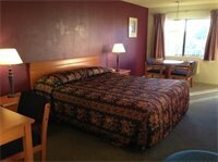 Fullerton Inn - Near Medieval Times (California, Orange County, Fullerton, Orangethorpe Avenue), hotel