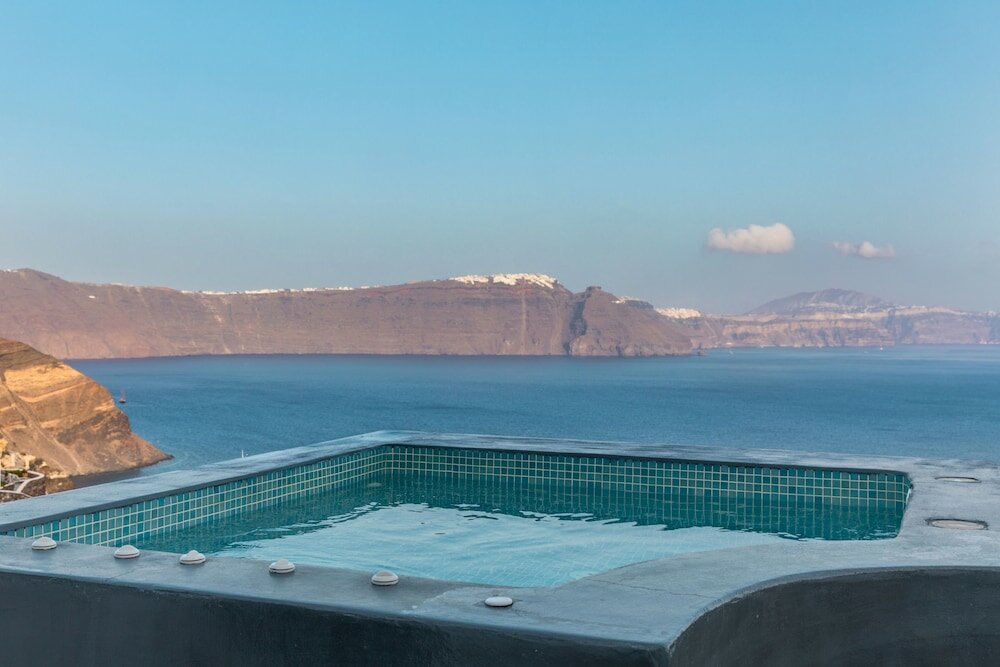 Фото Secret Legend Suites