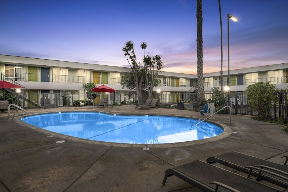 Фото Vagabond Inn Ventura