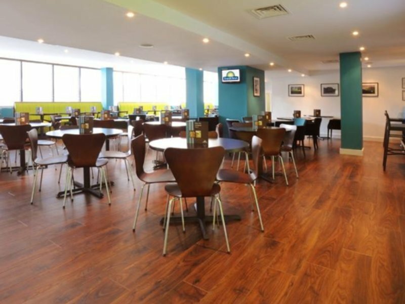 Фото Heeton Concept Hotel City Centre Liverpool