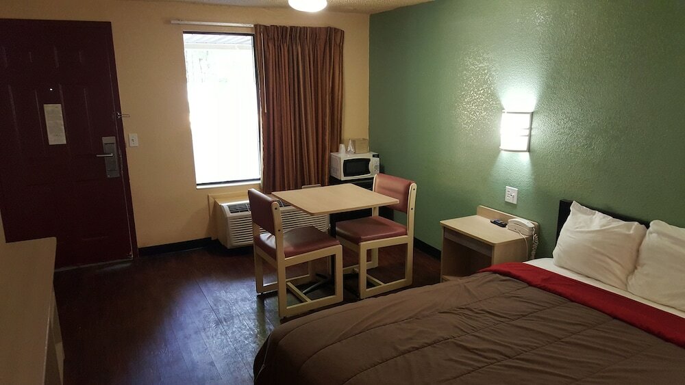 Фото Mentor Home Inn