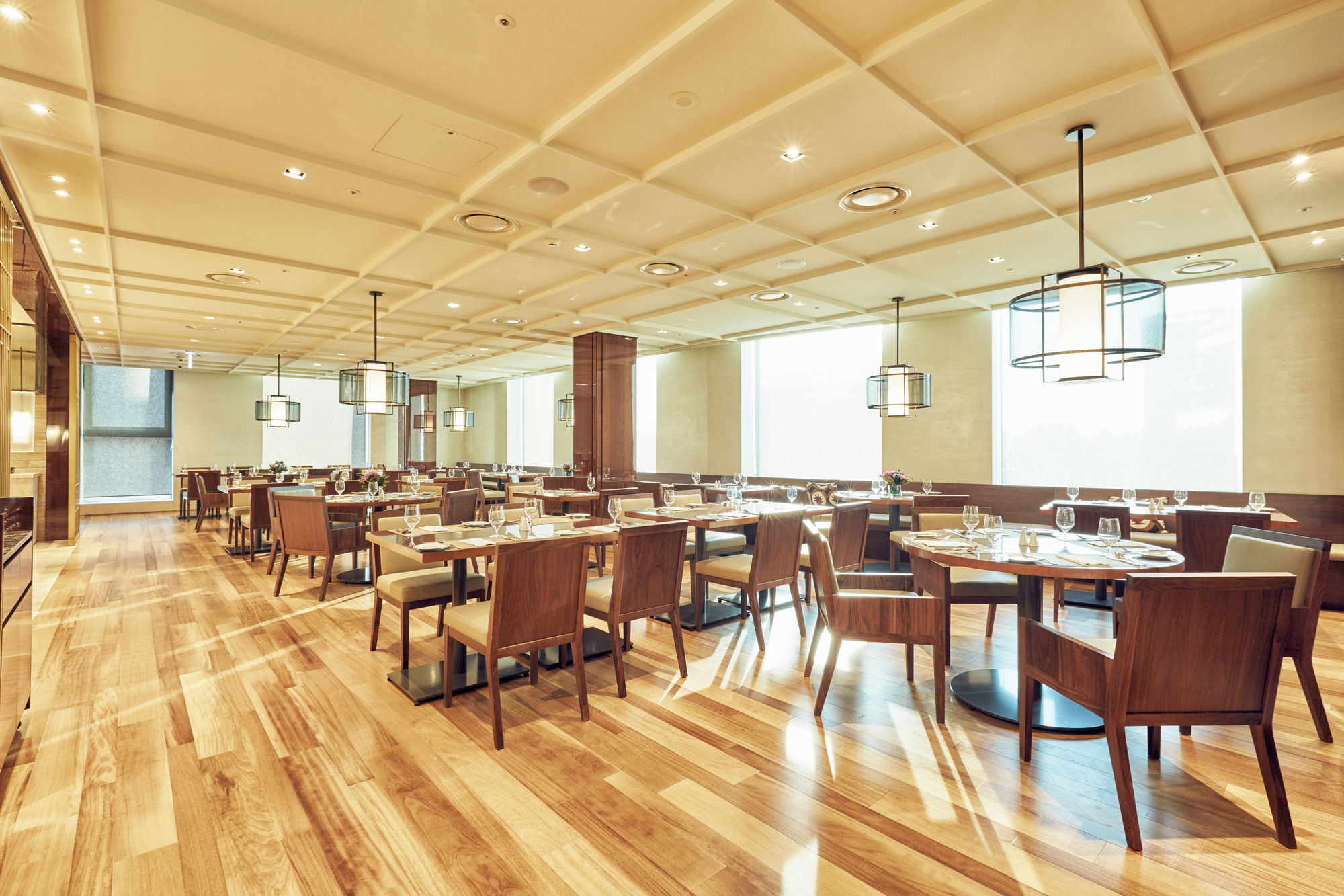 Фото Crown Park Hotel