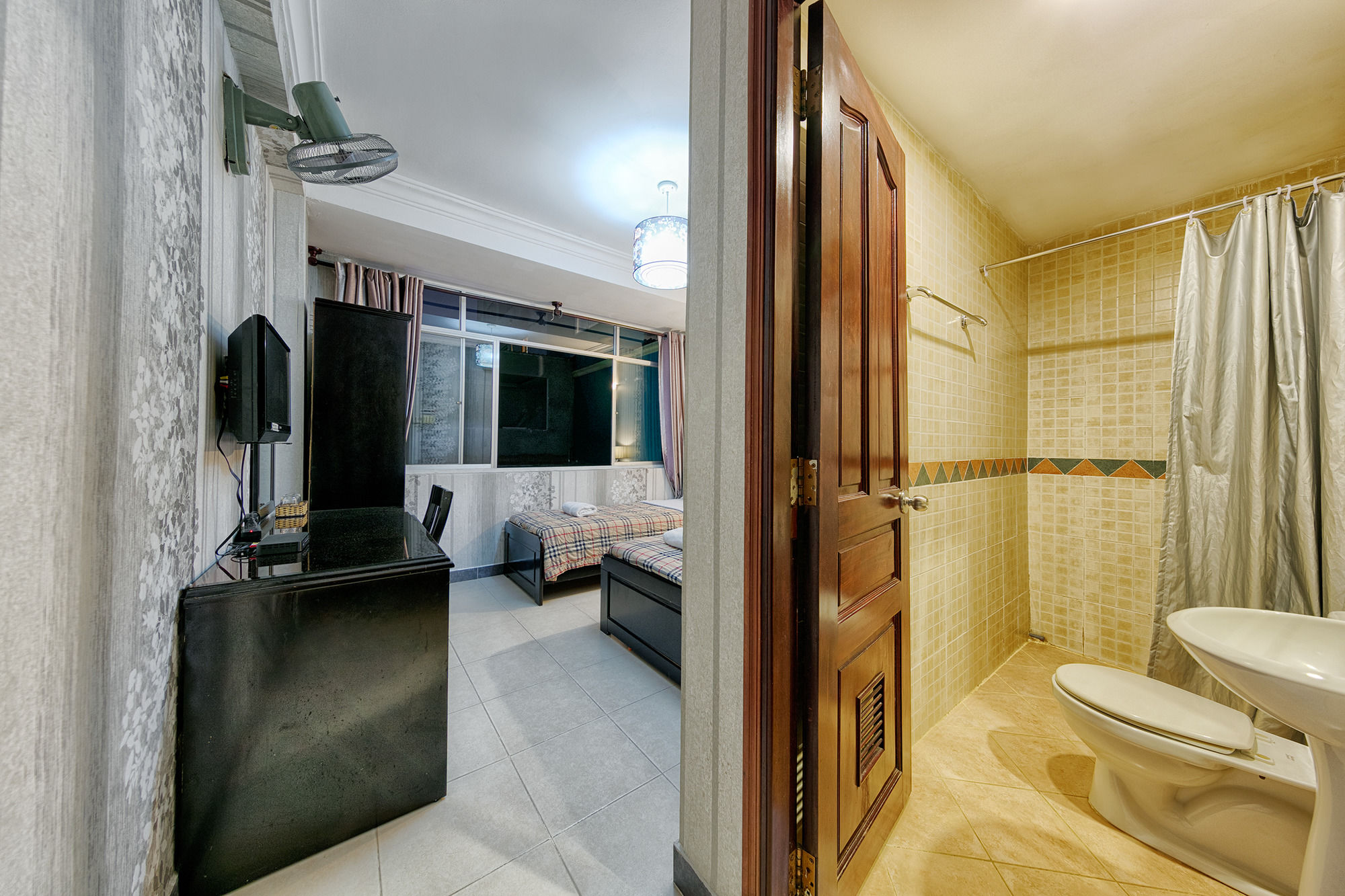 Фото Jasmine Hotel