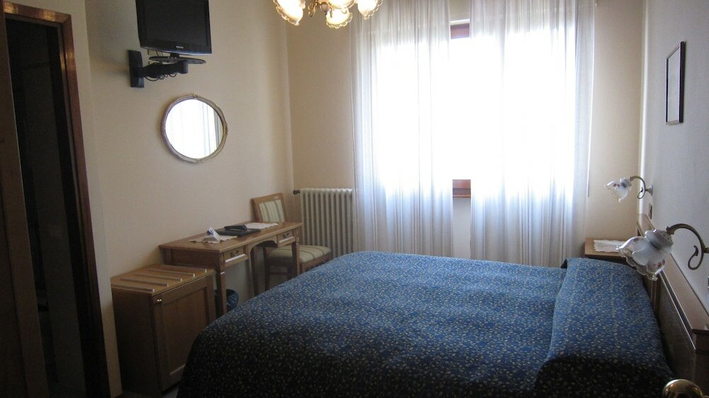 Фото Hotel Ristorante Sole