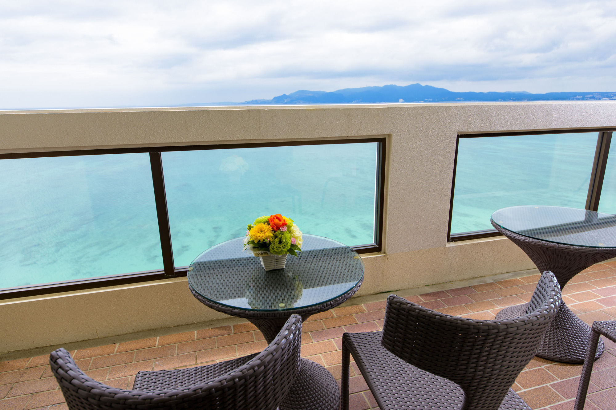 Фото Best Western Okinawa Kouki Beach