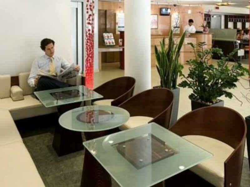 Фото Ibis Madrid Calle Alcalá