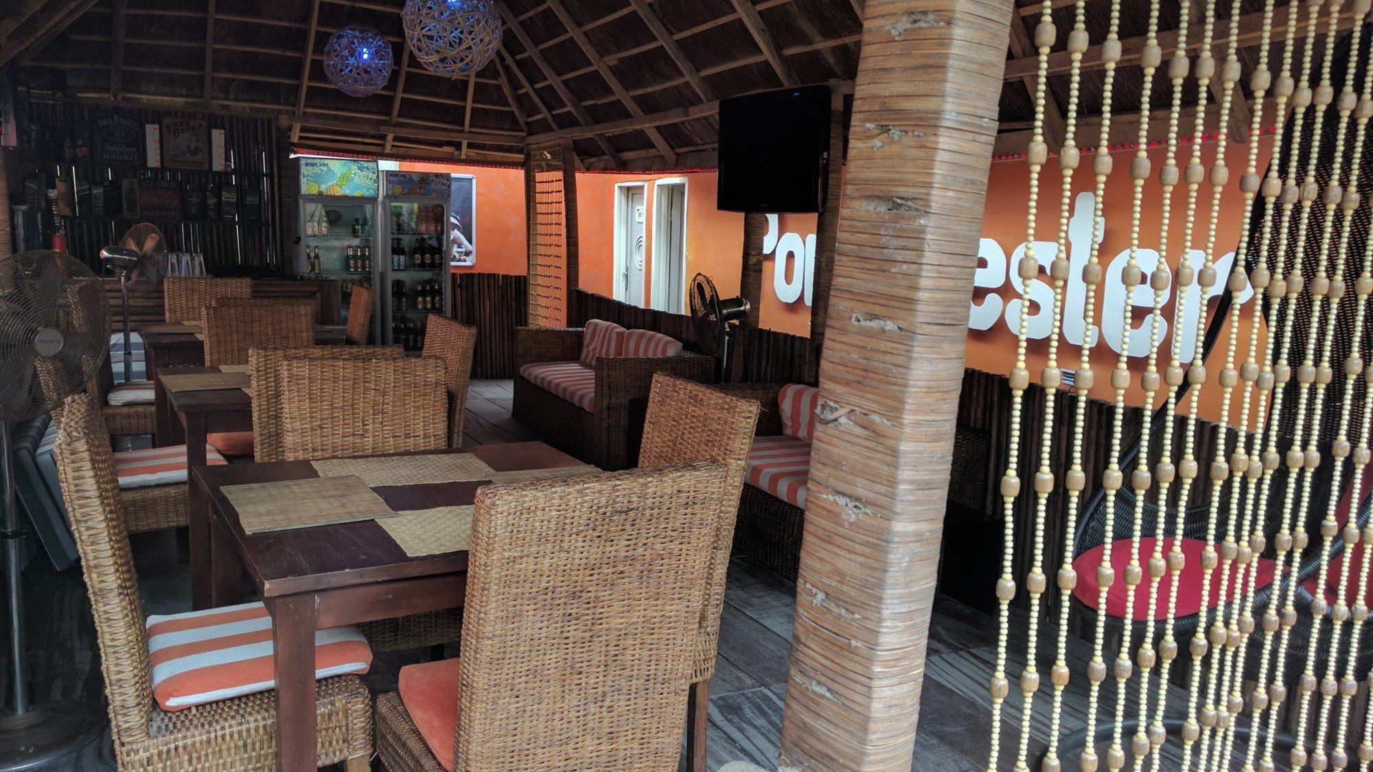 Фото Porschester Hotel and Suite