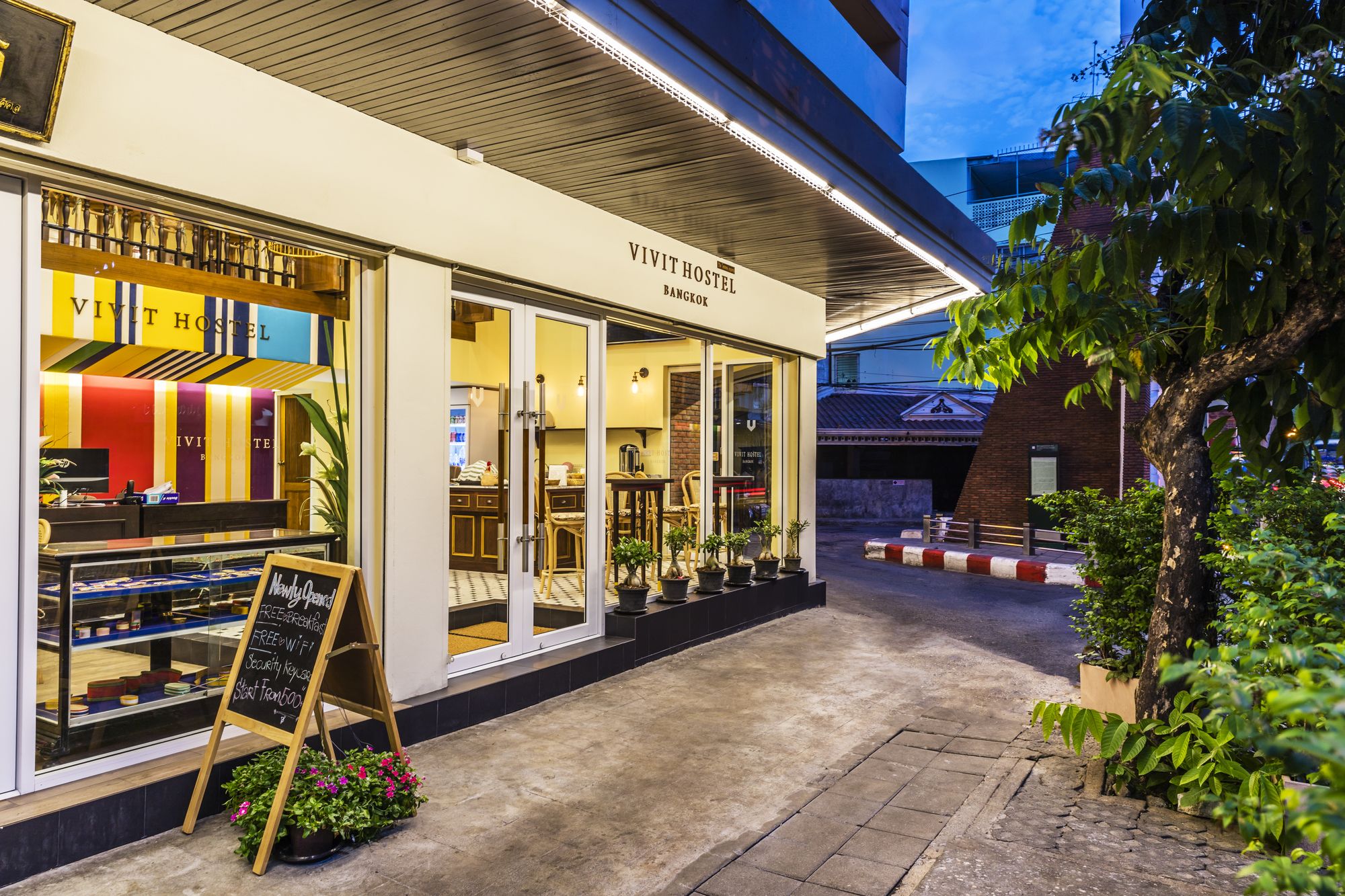 Фото Vivit Hostel Bangkok