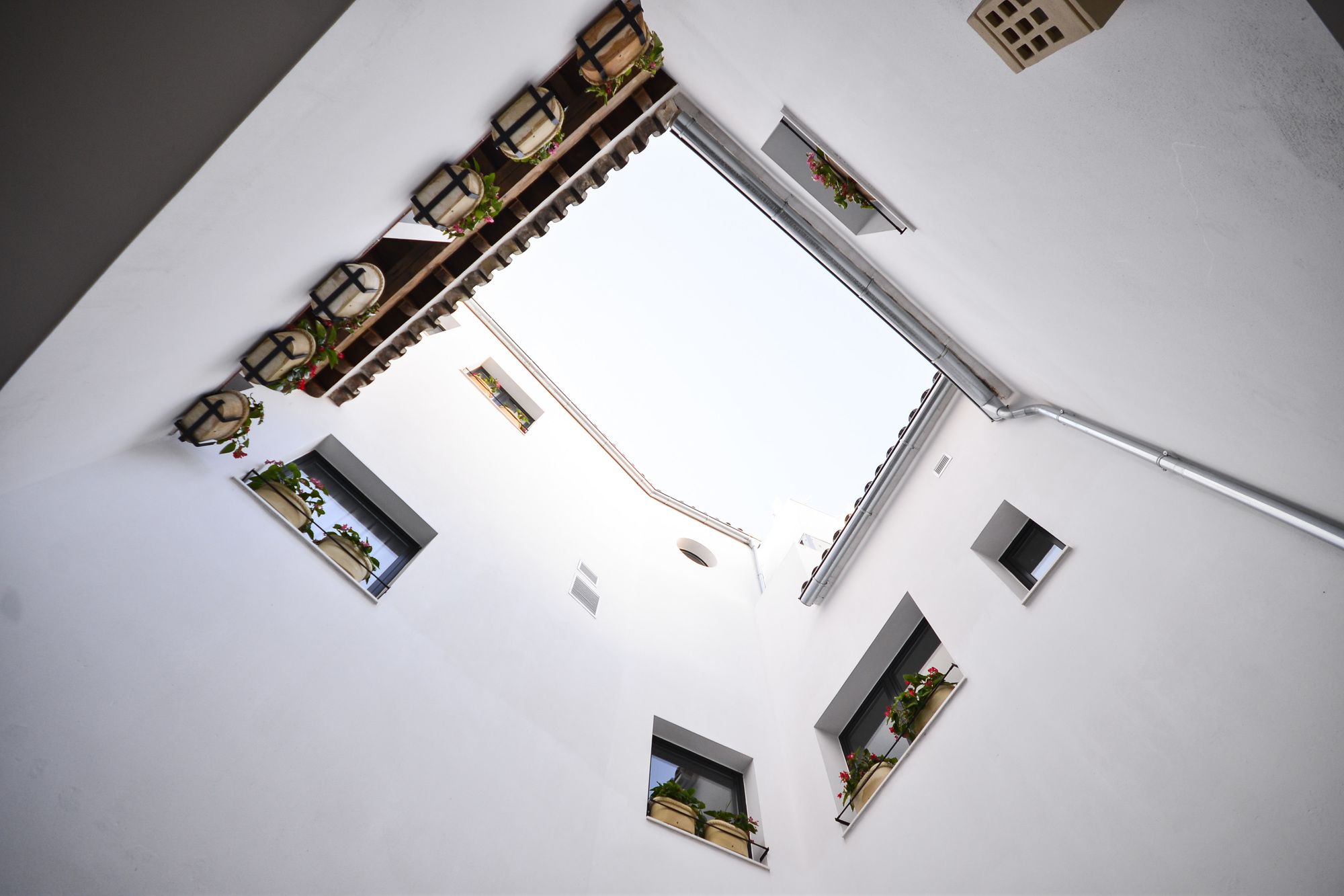 Фото Legado Alcázar Hotel