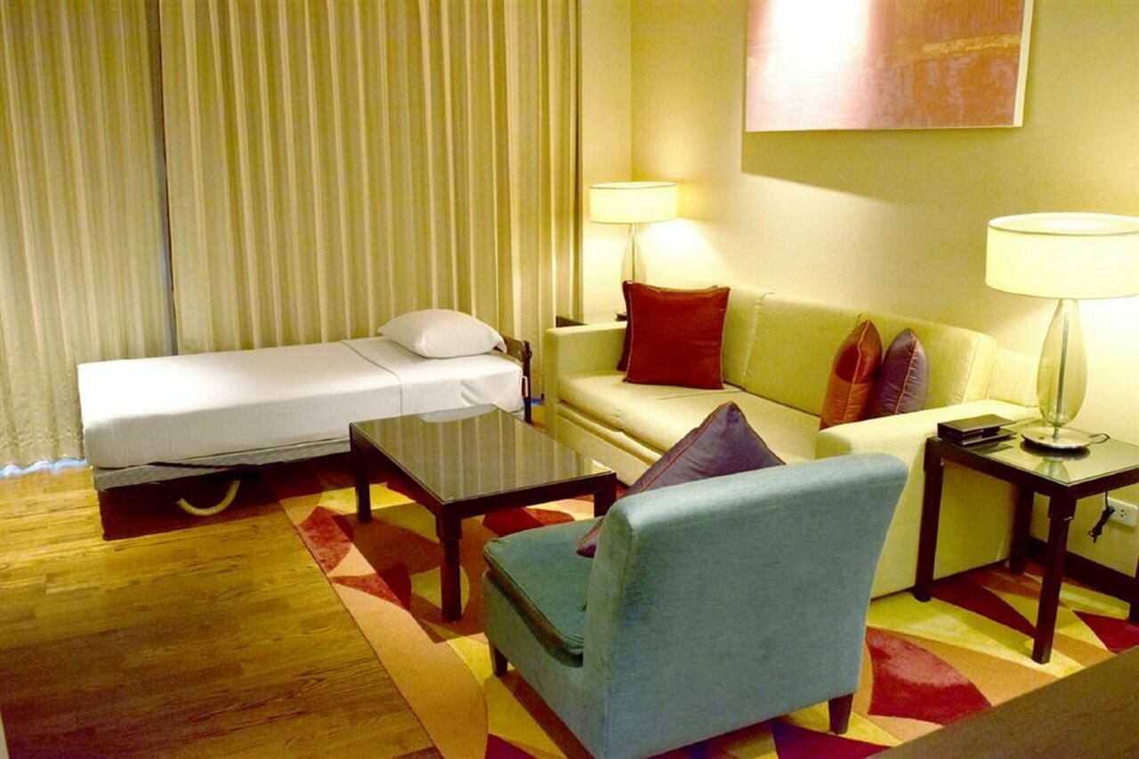 Фото Sathorn Vista Bangkok Marriott Executive Apartments