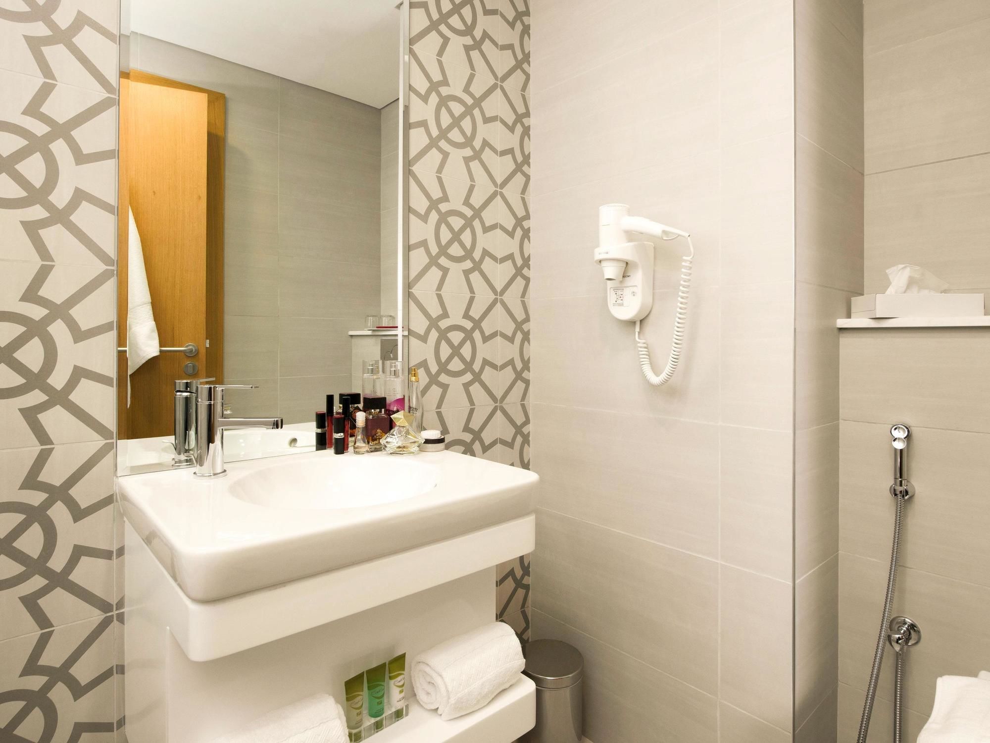 Фото Ibis Styles Manama Diplomatic Area