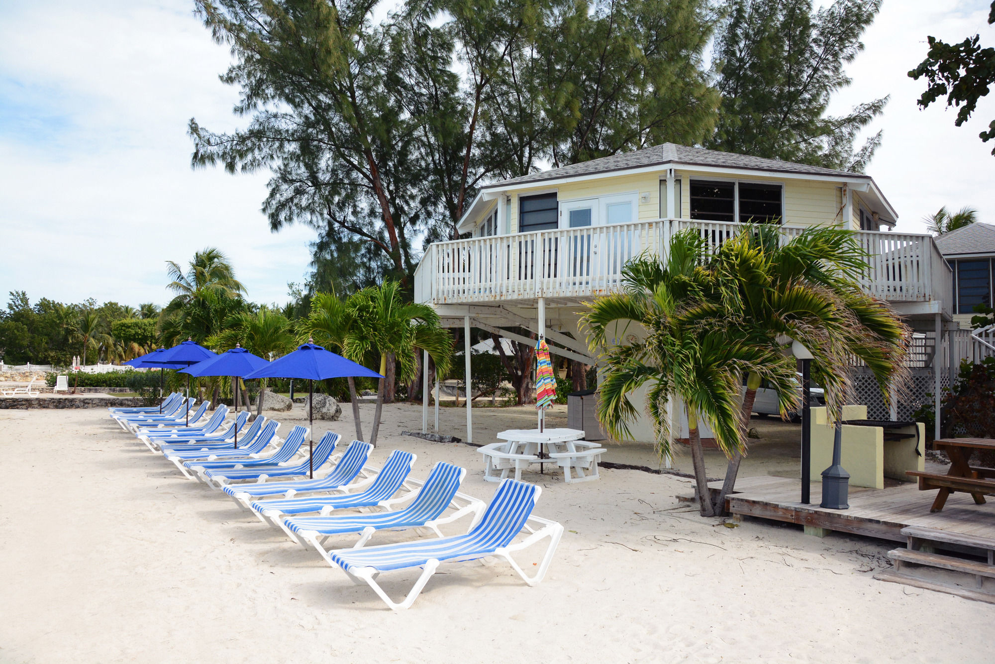 Фото Topsider Resort by Capital Vacations