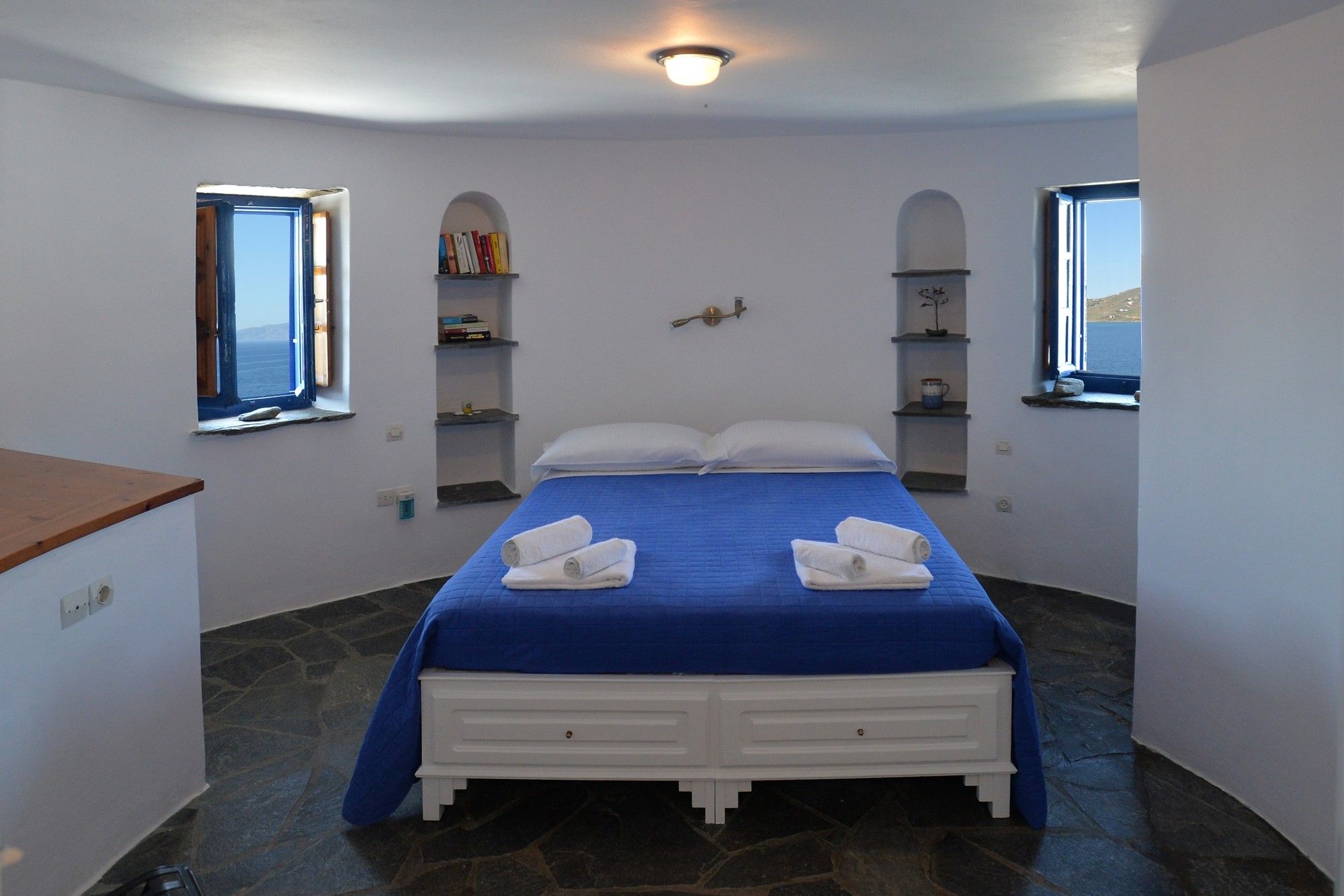 Фото Stavros Bay