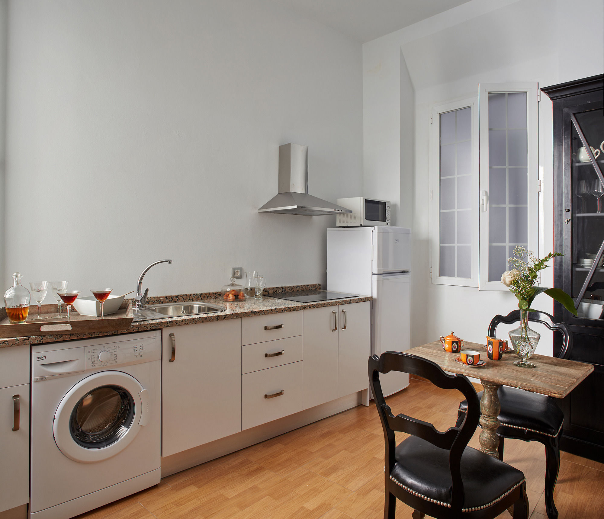 Фото Lodgingmalaga Plaza de la Constitución