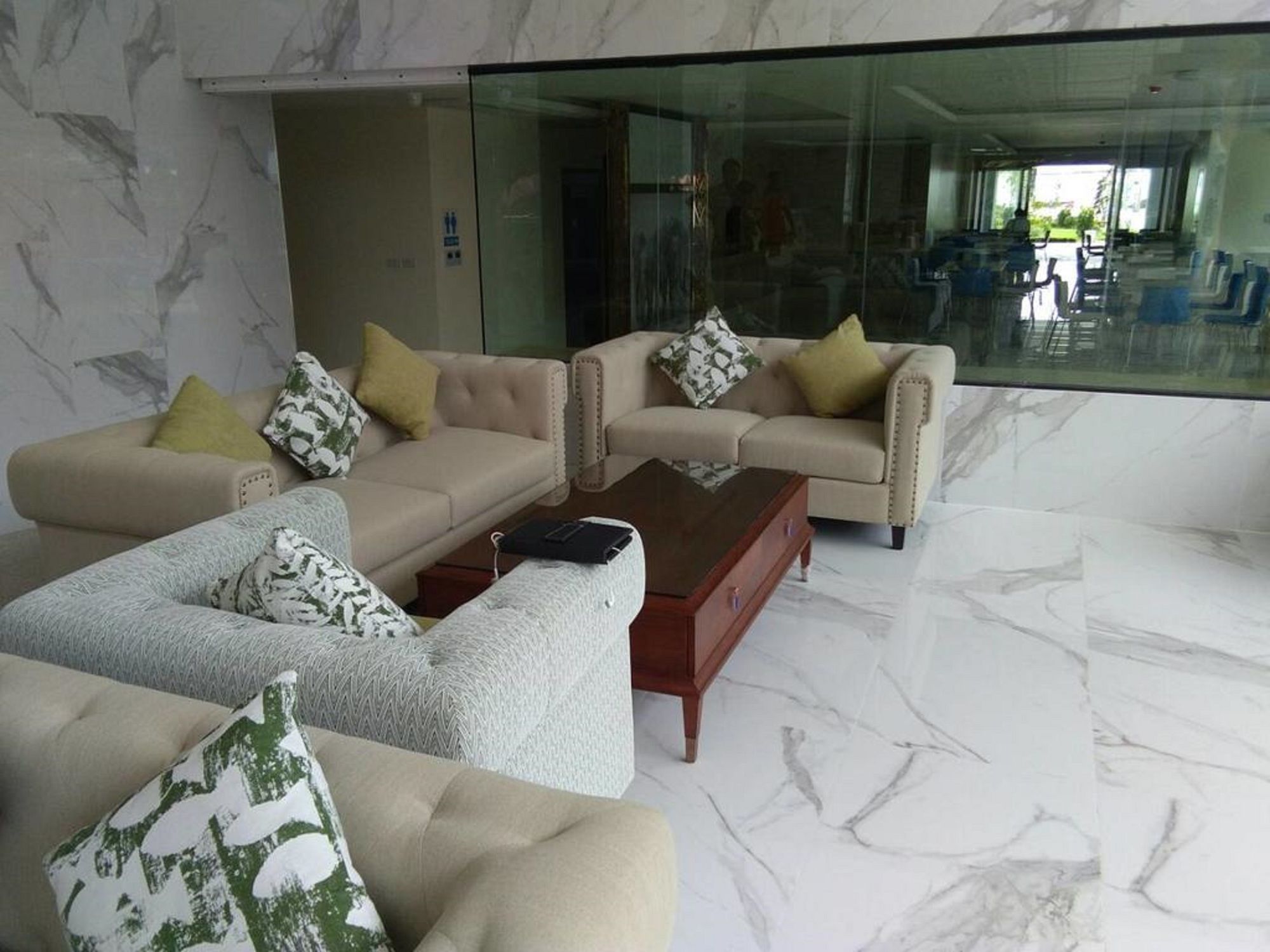 Фото Golden Jomtien Beach Hotel