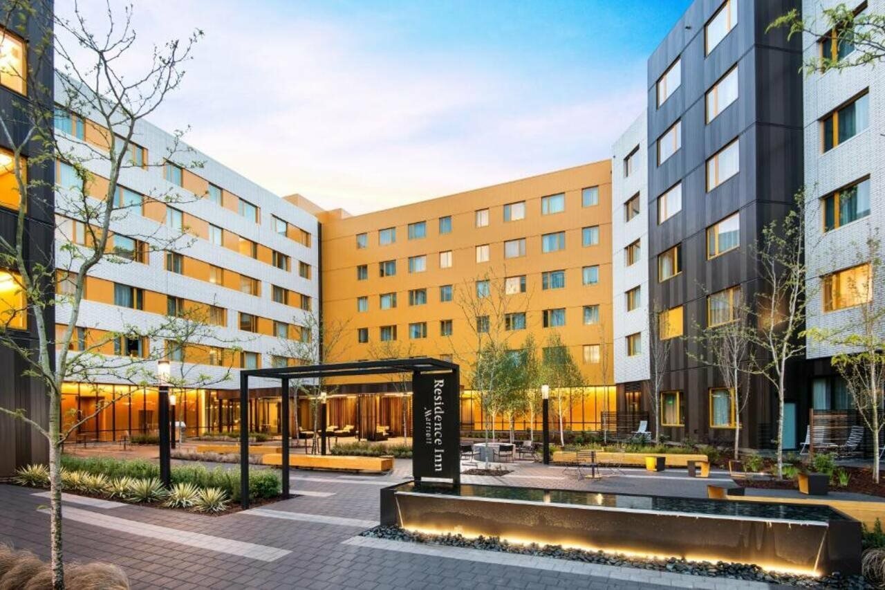 Фото Residence Inn Portland Downtown/Pearl District