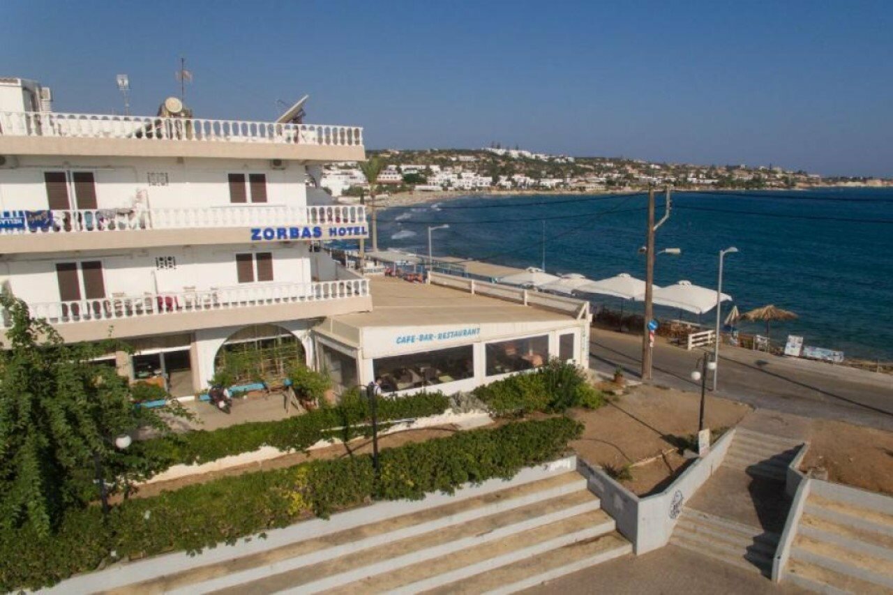 Фото Zorbas Beach Hotel