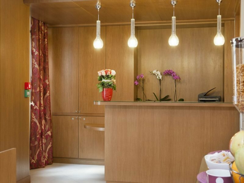 Фото Hôtel de Neuve by Happyculture