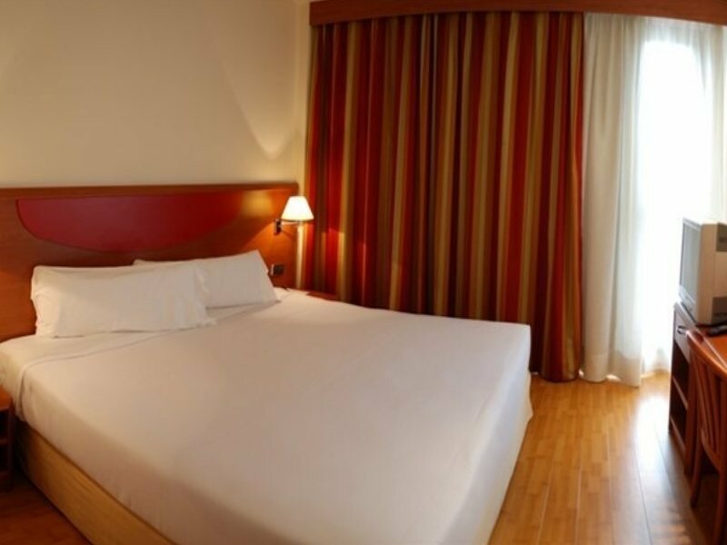 Фото Alcala Plaza