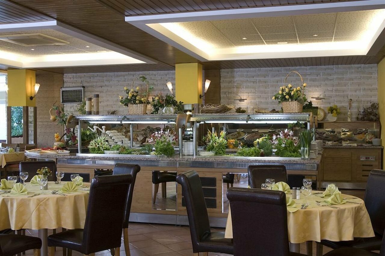 Фото Hotel Malibu