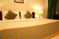 Фото Home@F37 Kailash Colony Metro