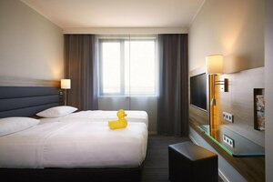 Гостиница Moxy Berlin Ostbahnhof