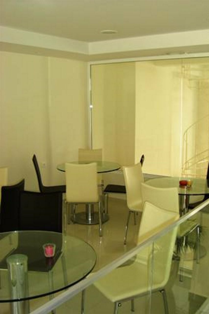 Фото Cosmos Hotel