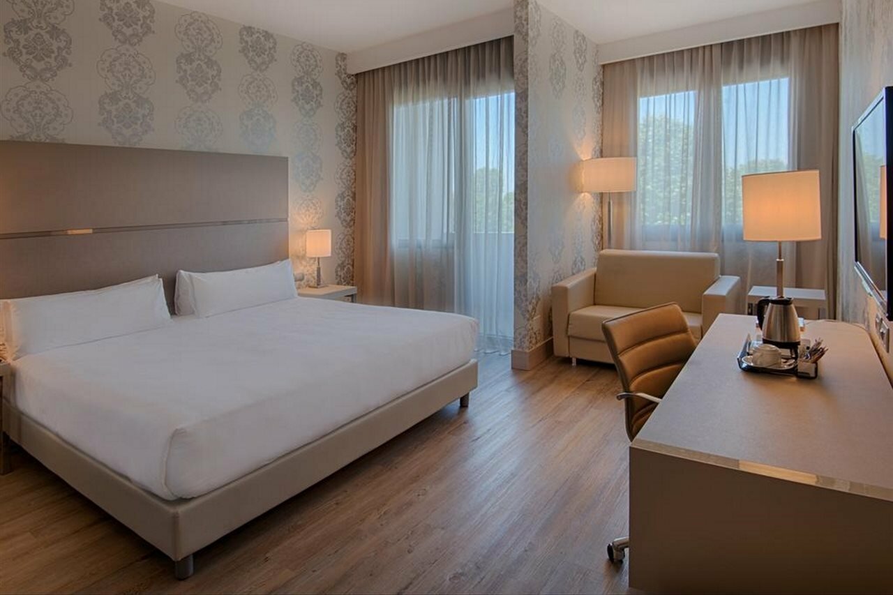 Фото отеля 4