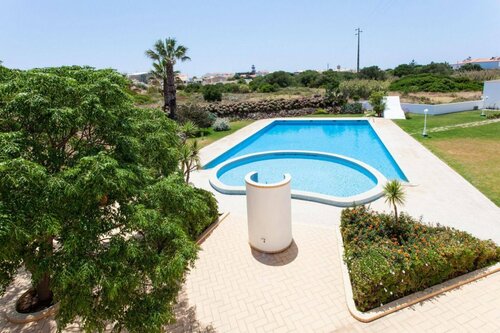 Внешний вид отеля Don Tenorio Aparthotel в Вила-ду-Биспо, фото 4