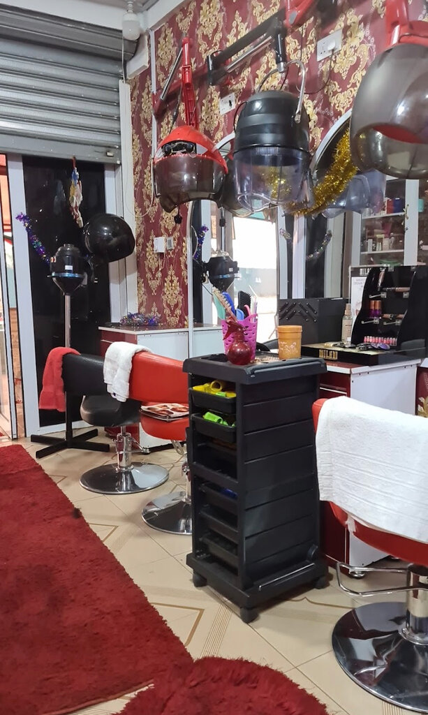 Beauty salon Dominion Salon and Decor, Kumasi, photo