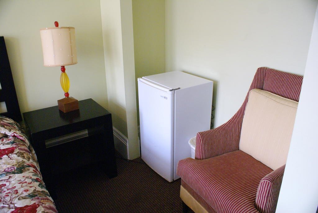 Фото Dakota Hotel