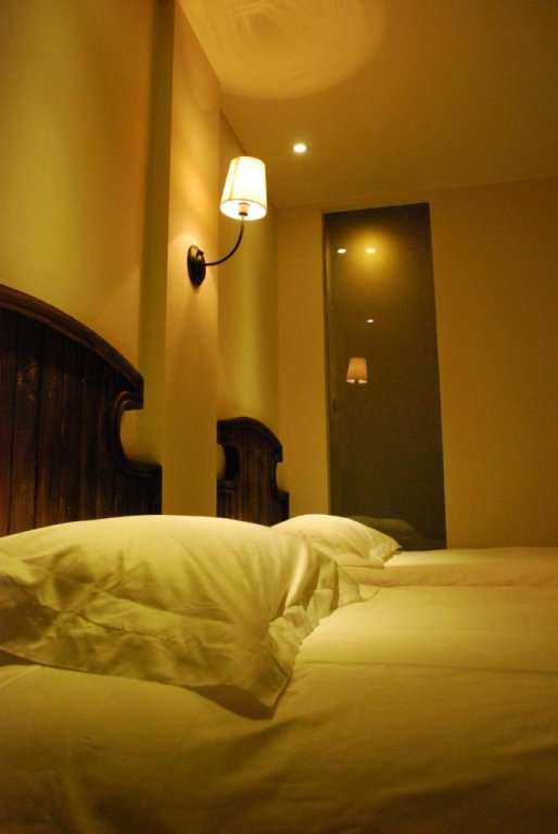 Фото Kunming Datongdao Inn