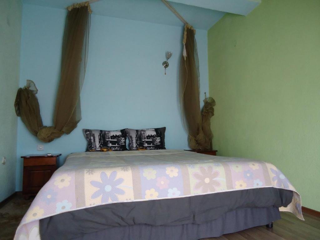 Фото Dionis Hotel